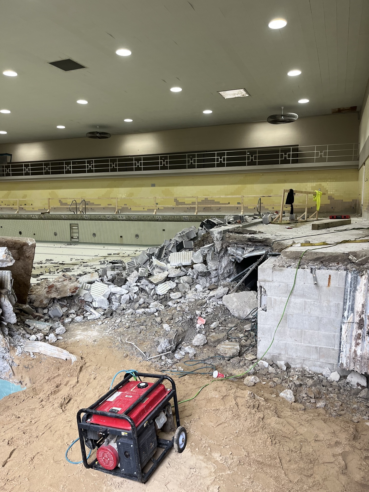 Demolition of pool platform