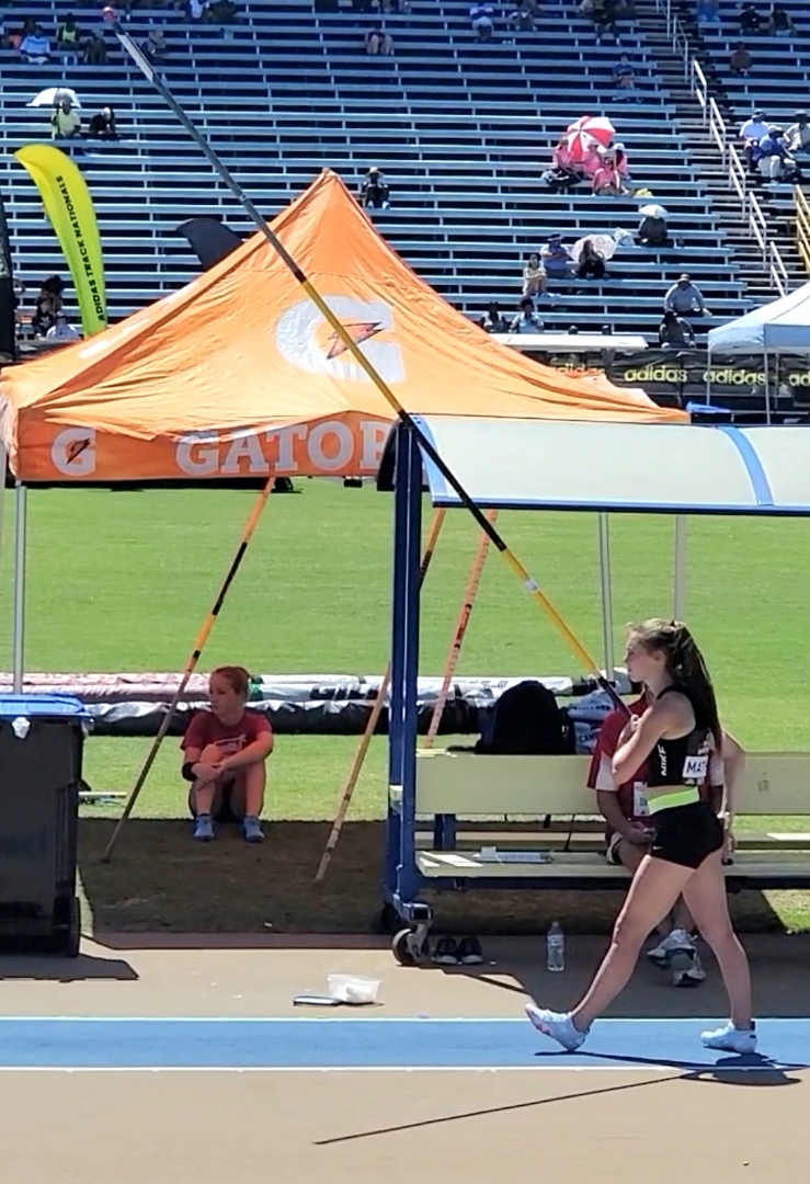 Evie at pole vault